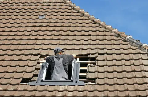 Pose de velux - Meilhac
